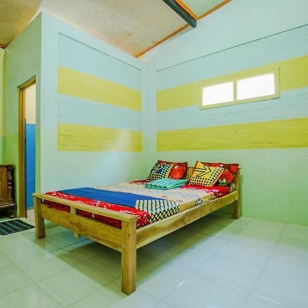 Gandrung Payungan Family Inn Banyuwangi  Ngoại thất bức ảnh