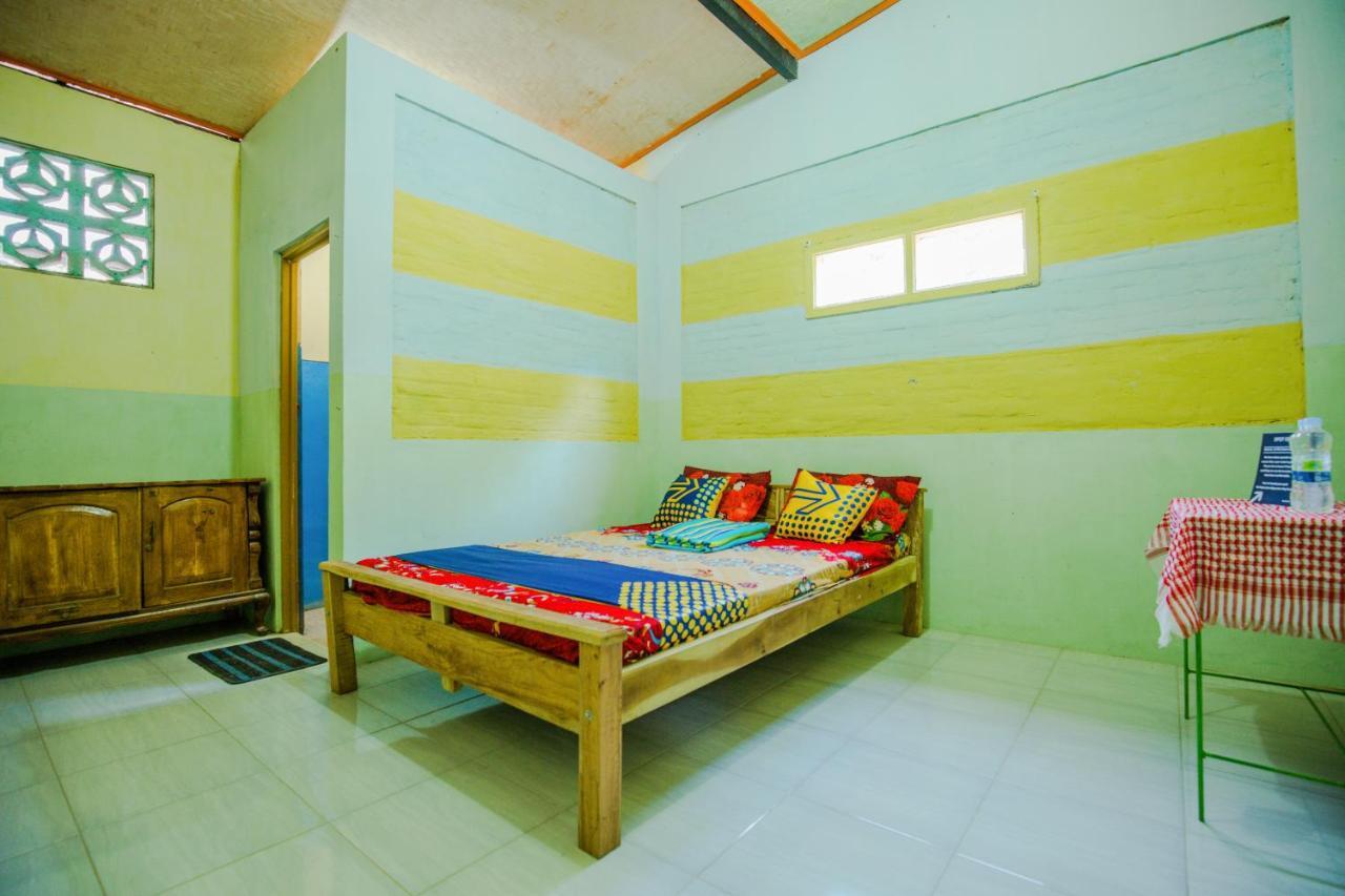 Gandrung Payungan Family Inn Banyuwangi  Ngoại thất bức ảnh